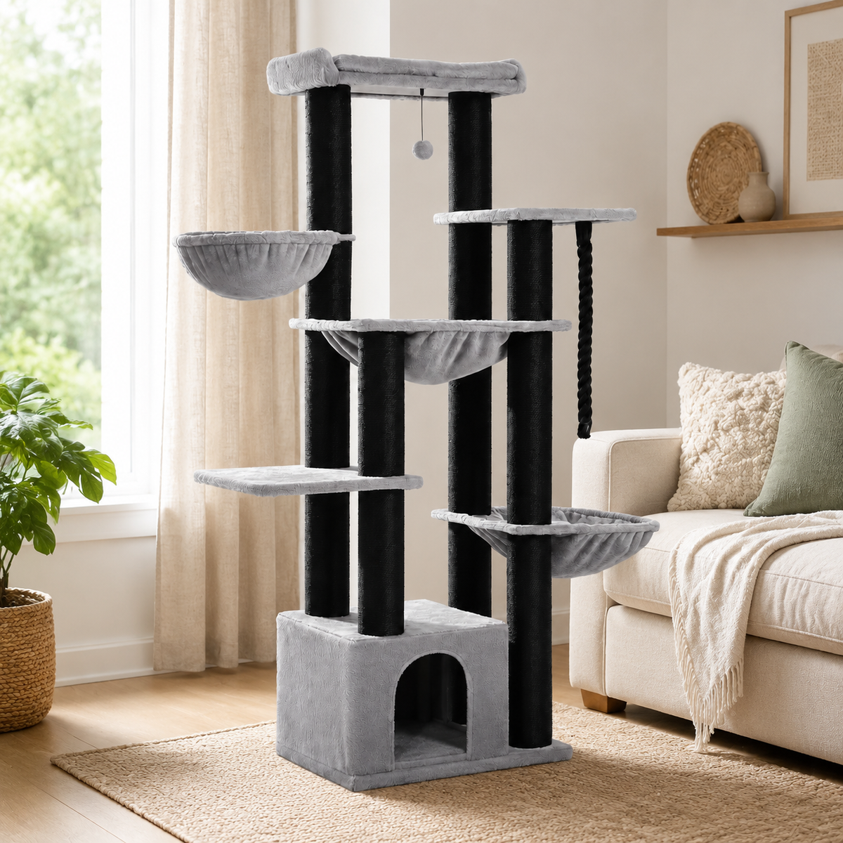L’arbre à chat XXL noir pour Maine Coon et chats de grande taille